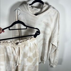 Abercrombie & Fitch Beige Tie-Dye Sweat Set